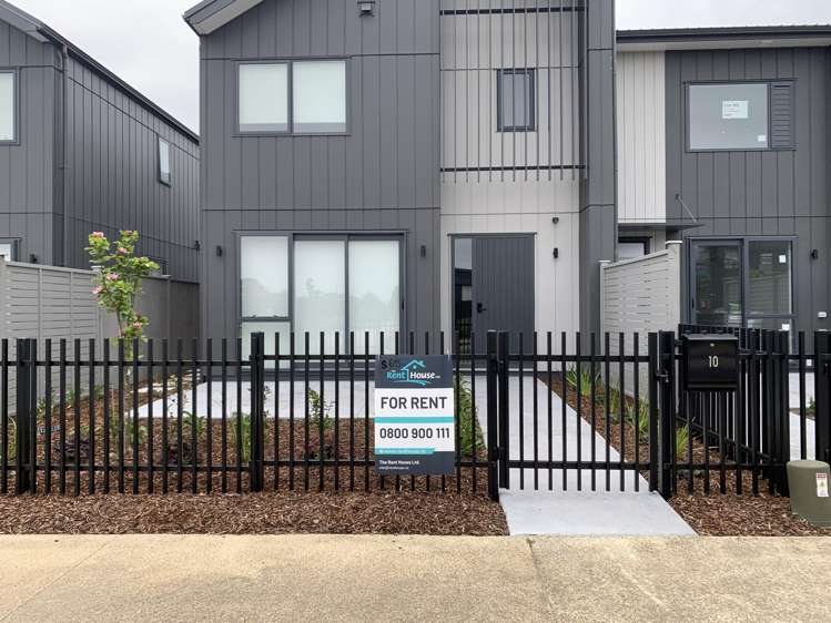 10 PORT WAY "PARK GREEN" Rosehill_28