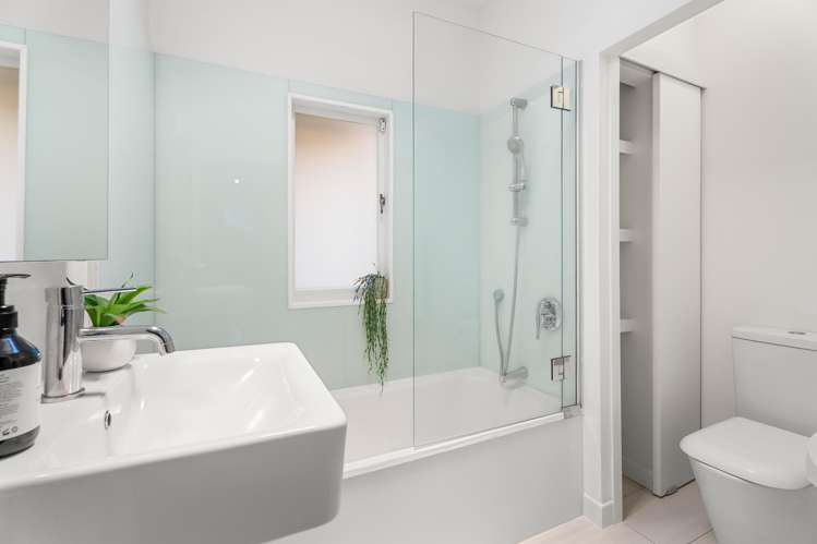 1/132a Selwyn Street Onehunga_22