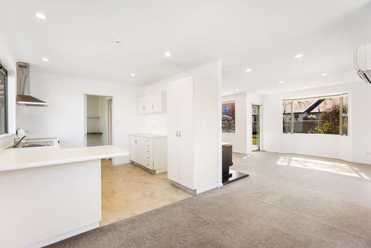 10 Albert Drive Clyde_3