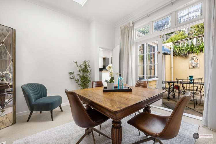 6 Hawker Street Mount Victoria_1