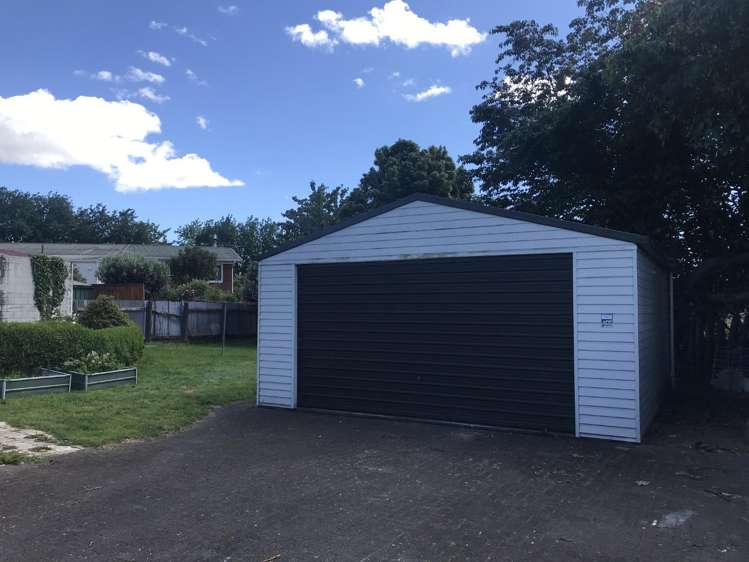 5 Hillcrest Avenue 11068_3