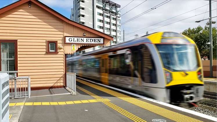 2/37 Ambler Avenue Glen Eden_22