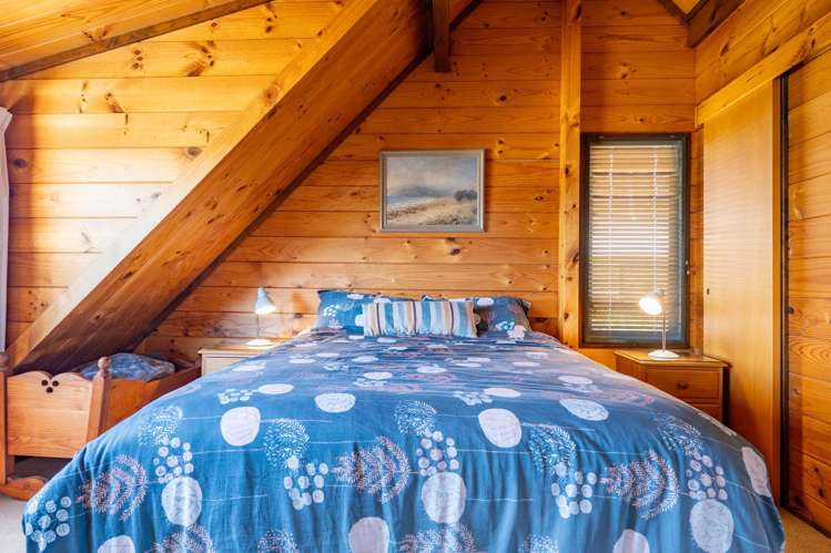 189 Ocean View Road Oneroa_30