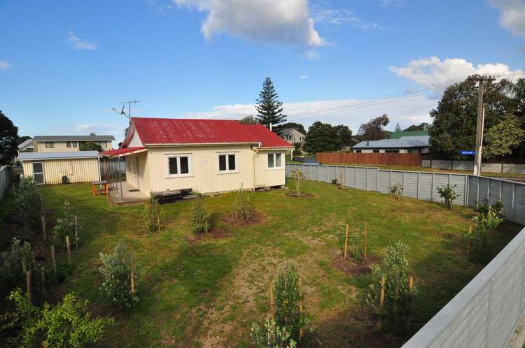 330 Ocean Road Whangamata_23