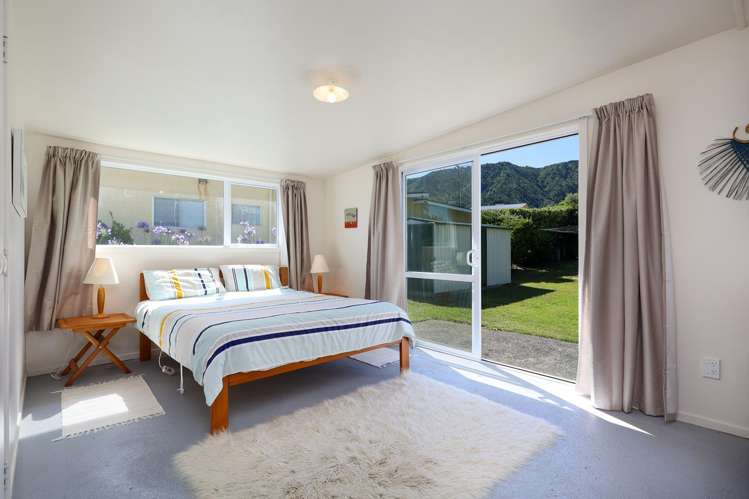32 Peninsula Road Takaka_20