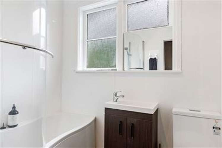 19 Pitcairn Crescent Bryndwr_8