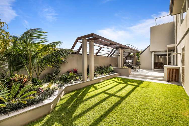 242a Lake Road Hauraki_20