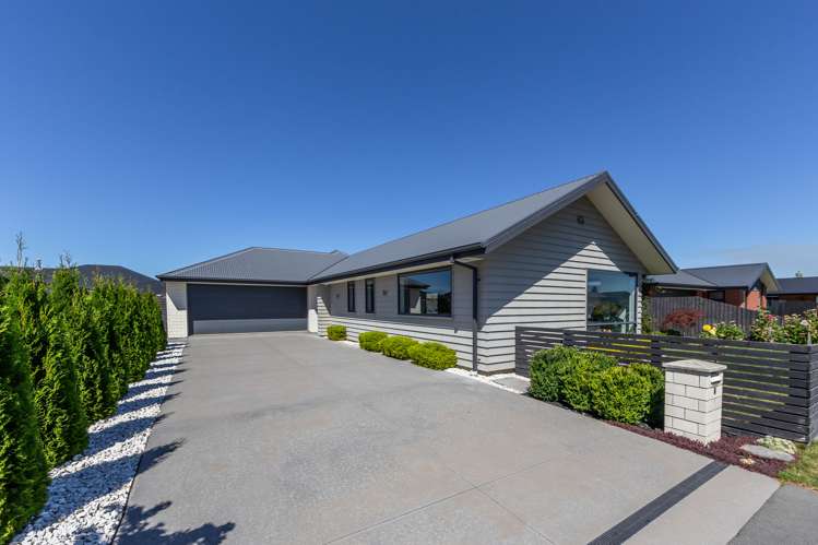 8 Kendon Drive_0