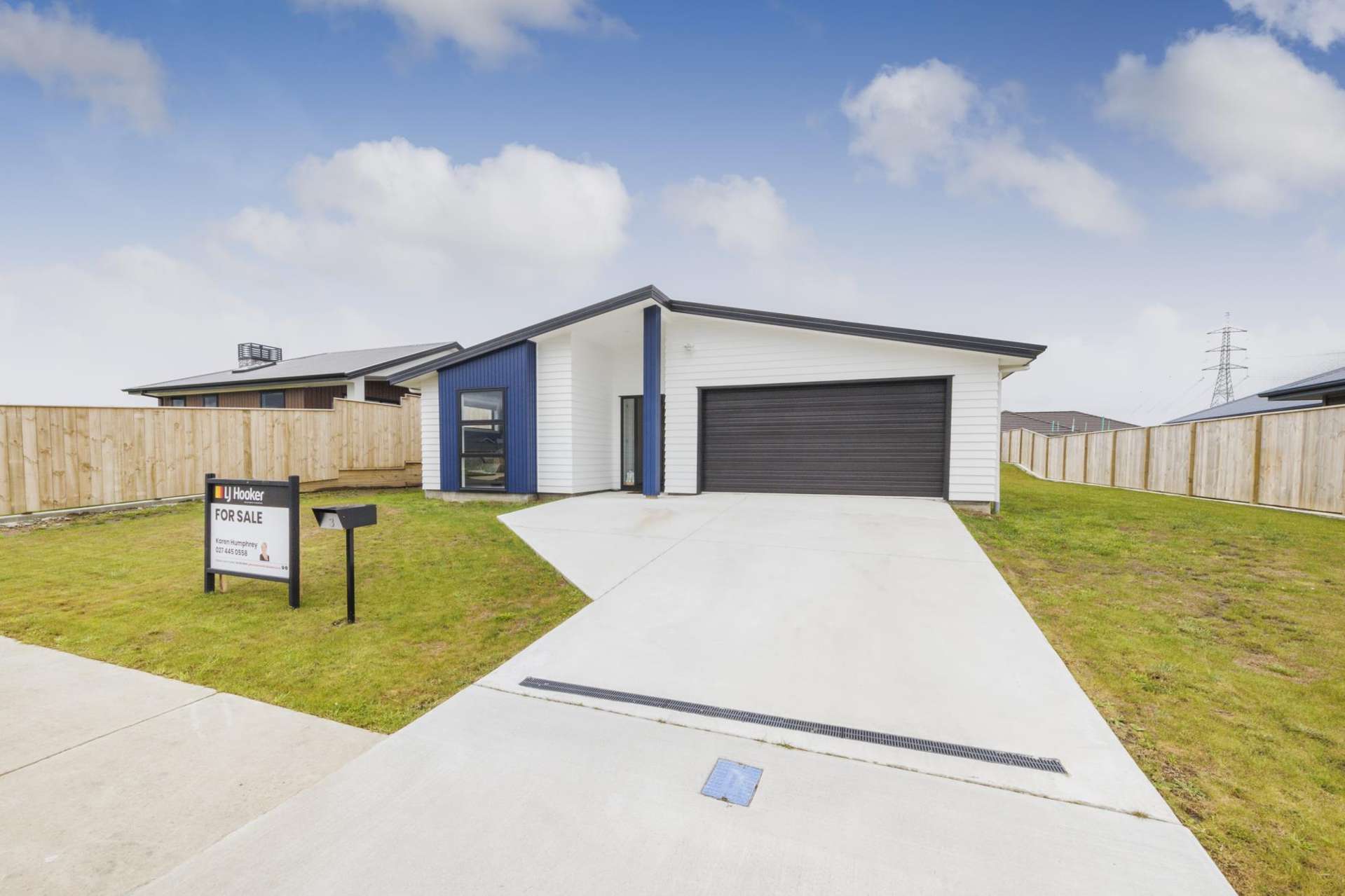 3 Sardinia Grove Fitzherbert_0