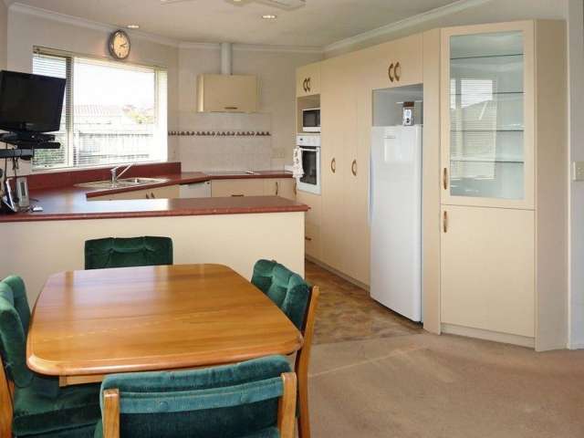 3 Otia Drive Richmond_3