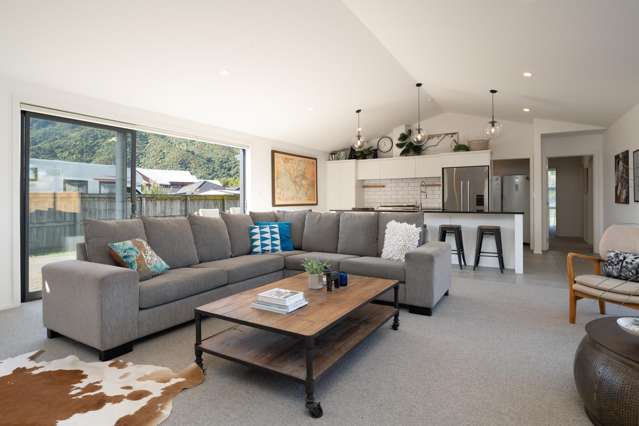 11b Beach Road Waikawa_4