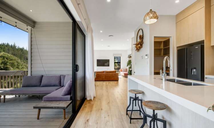 63 Pacific Heights Road Orewa_5