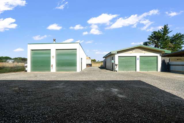 227 & 229 Bain Street Clifton_3