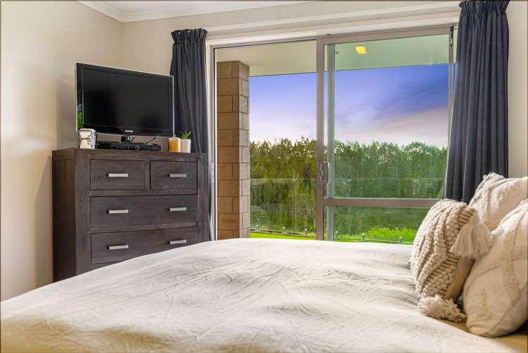 92 Taiapa Valley Road Muriwai_31