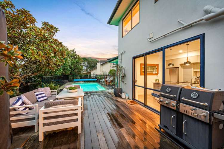 14 Archer Rayner Place Greenhithe_1