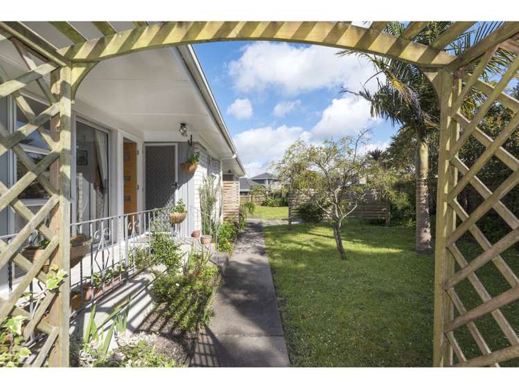 2/200 Te Atatu Road Te Atatu South_9