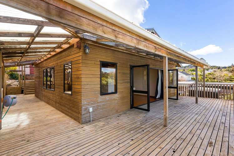 48 McEntee Road Waitakere_21