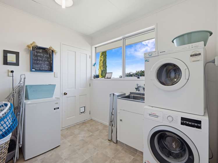 11 Ascot Road Weston_20
