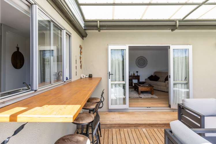 9 Devon Street Taradale_23