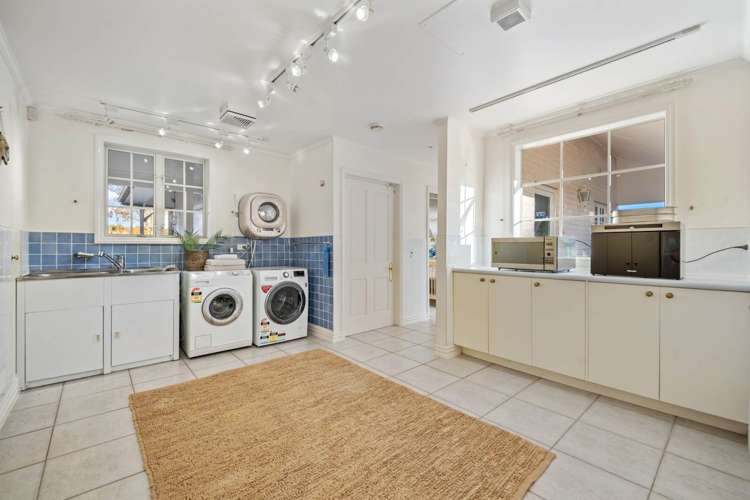 52 Porterfield Road Whitford_29