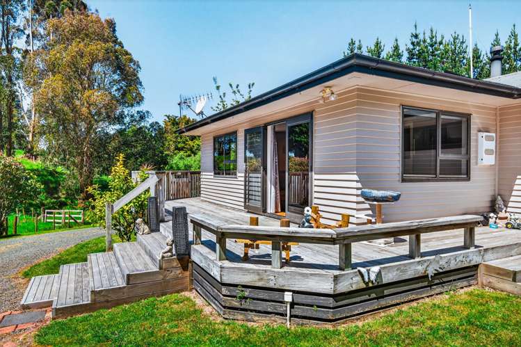 273 Mapara Road Acacia Bay_34