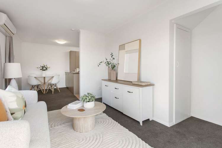 7 Omega Place Casebrook_7