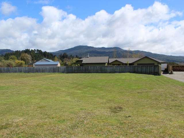 18 Ngahana Place Turangi_1