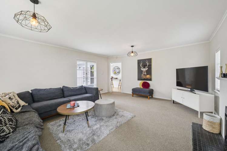 1/75 Atkinson Road Titirangi_8