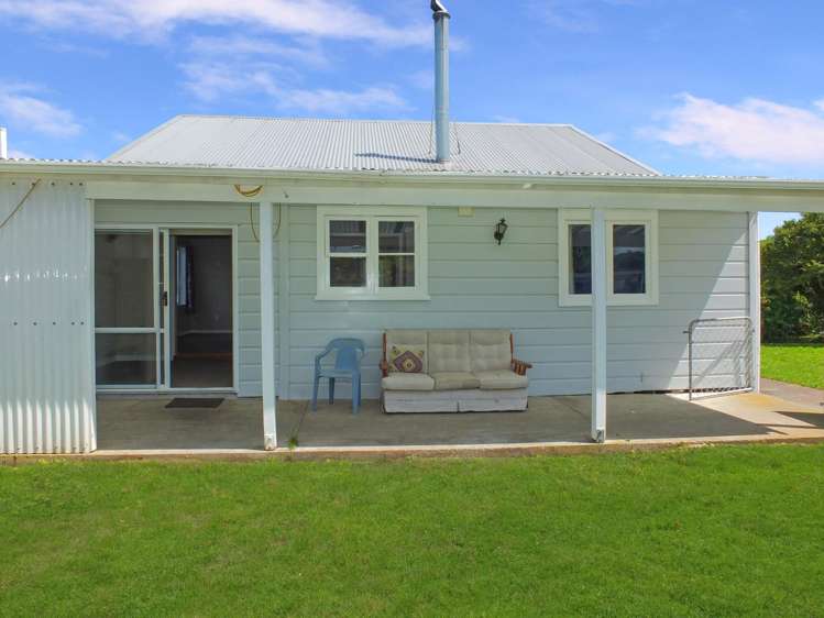 67 Avenue Road Foxton_15