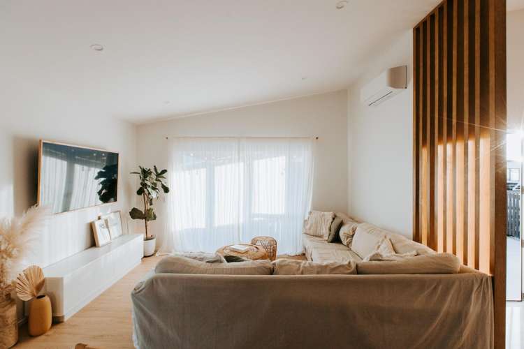 2 Julie Lane Papamoa_9