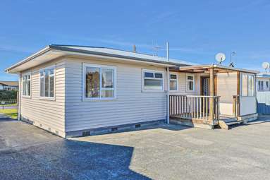 53 Oldham Avenue_2
