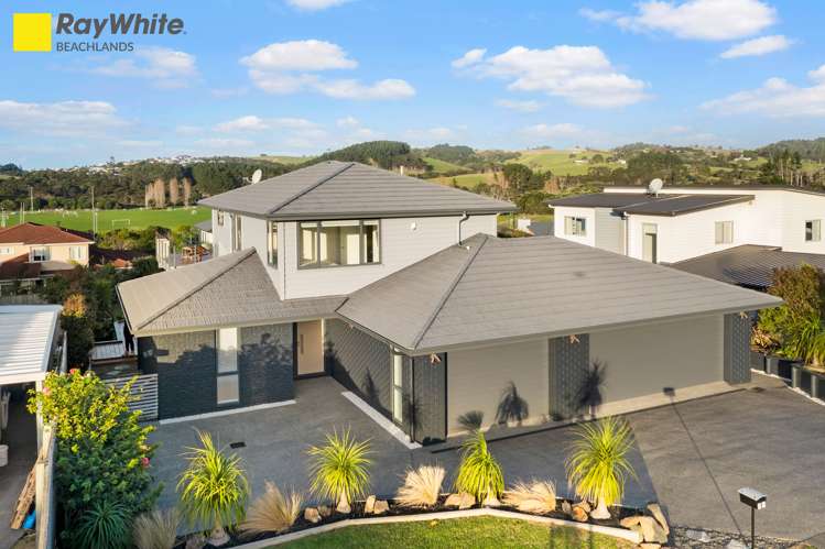 83 Liberty Crescent Beachlands_30