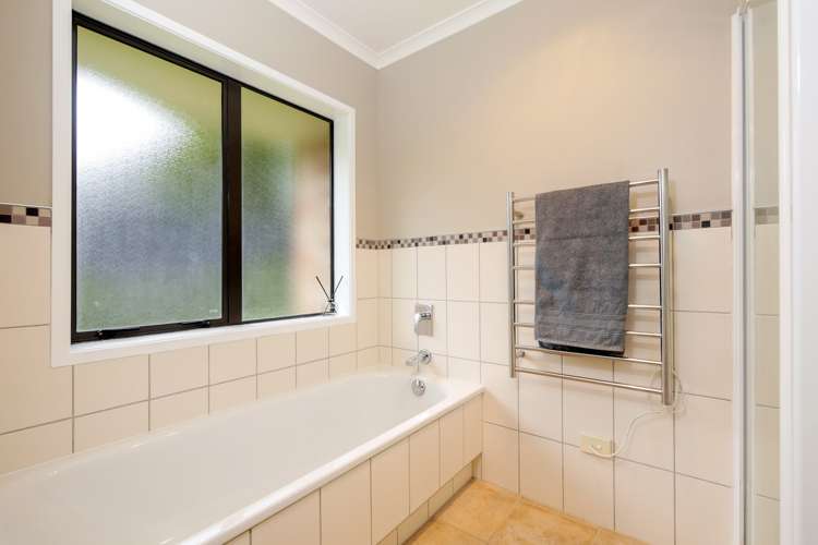 25 Clive Howe Road Patumahoe_10