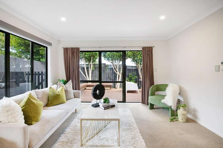 2/24 James Street Bayview_4