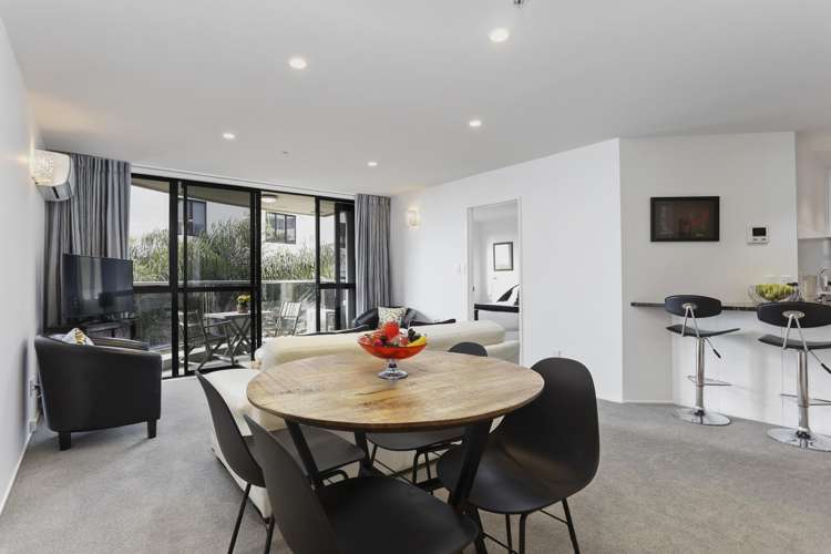 3E/175 Hurstmere Road Takapuna_5