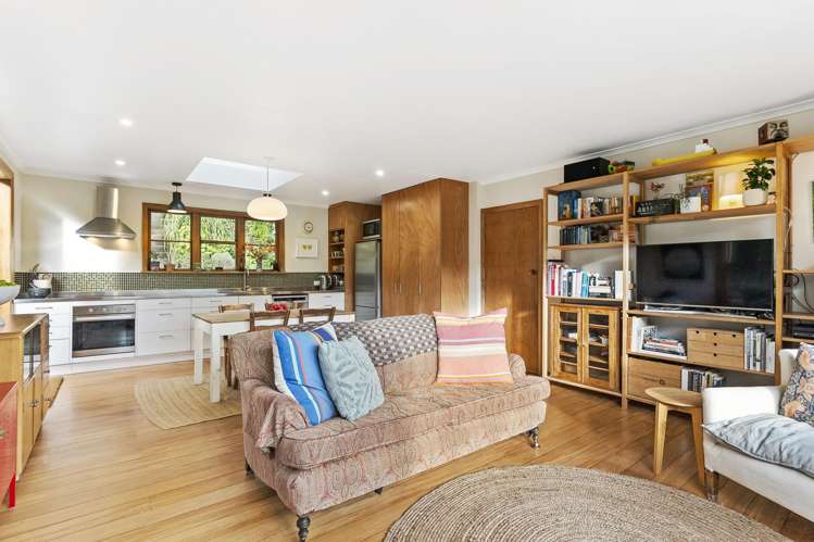 23 Montgomery Avenue Karori_2