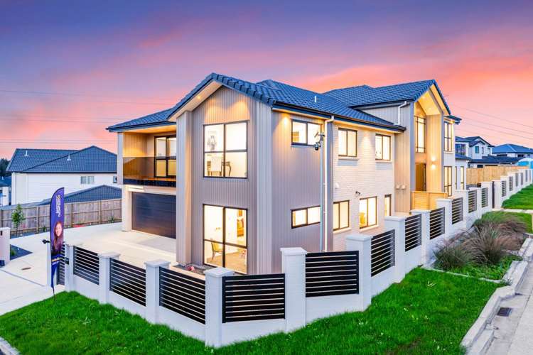 17 Ballyalton Crescent Flat Bush_1