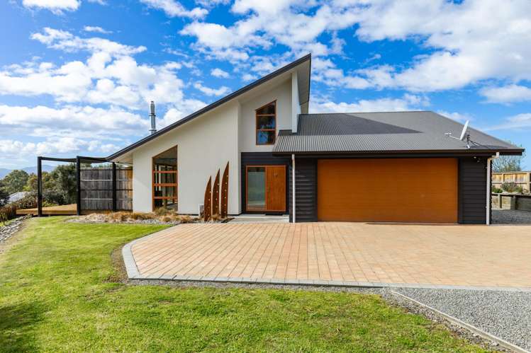 66 Fairbourne Drive Fairhall_29