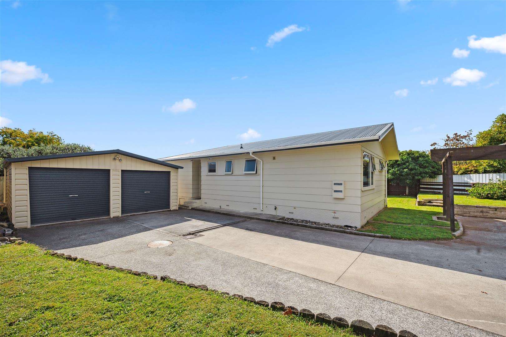8 Thackeray Place Owhata Rotorua Houses for Sale One Roof
