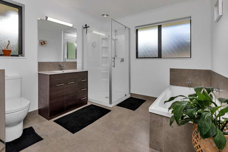 16 Catherin Servant Close Maunu_19