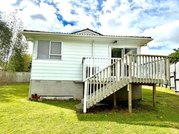 6 Yearsley Place Manurewa_13