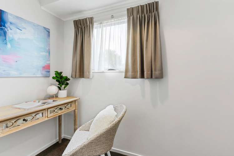 2/12 Oak Street Royal Oak_8