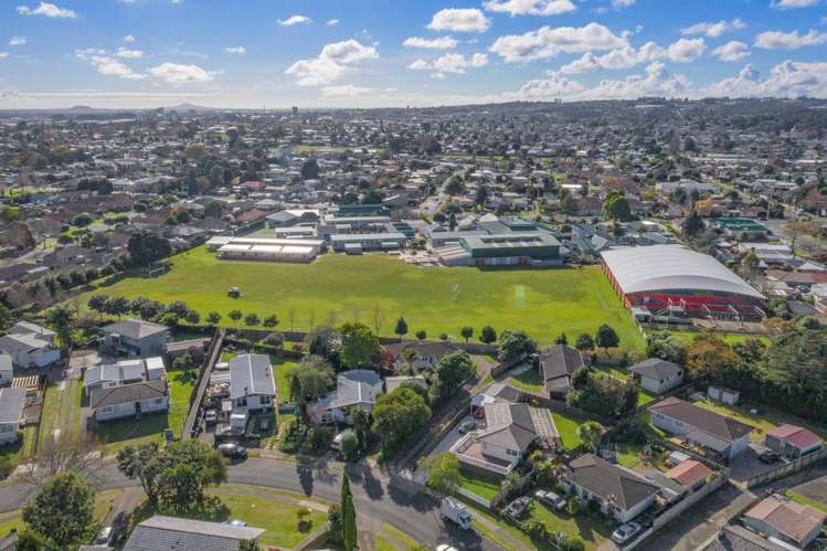 71 Beeston Crescent Manurewa_12