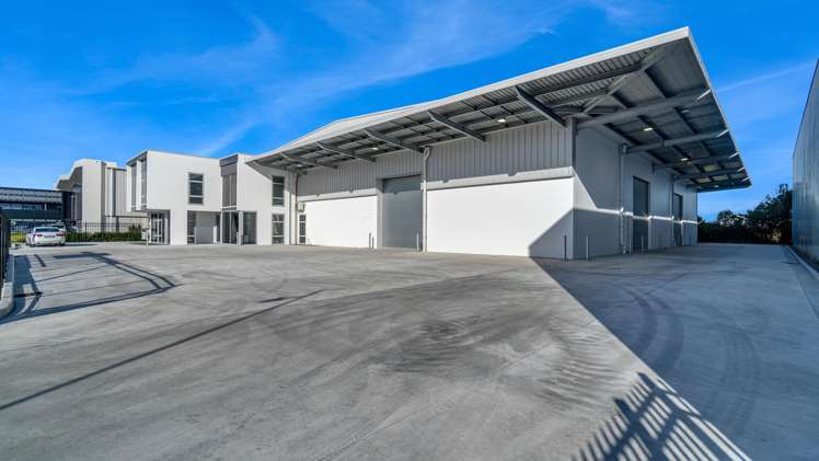 14 Avenger Crescent Wigram_16