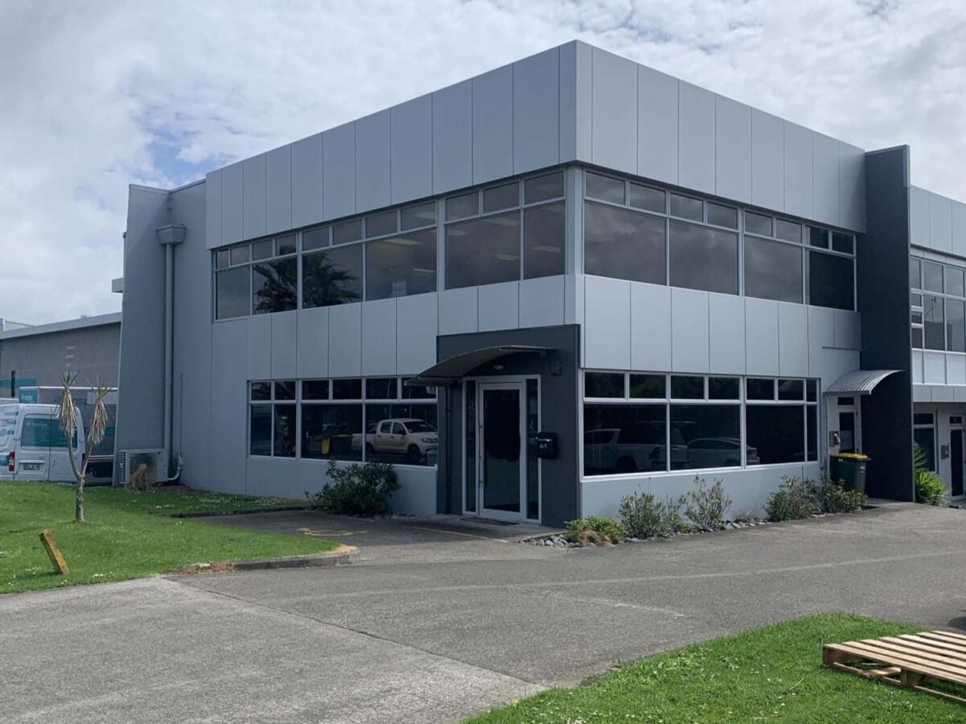 1/4 civil place Albany_0