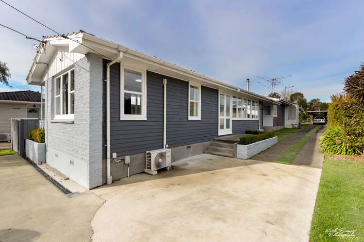 1/400 Fergusson Drive Heretaunga_16