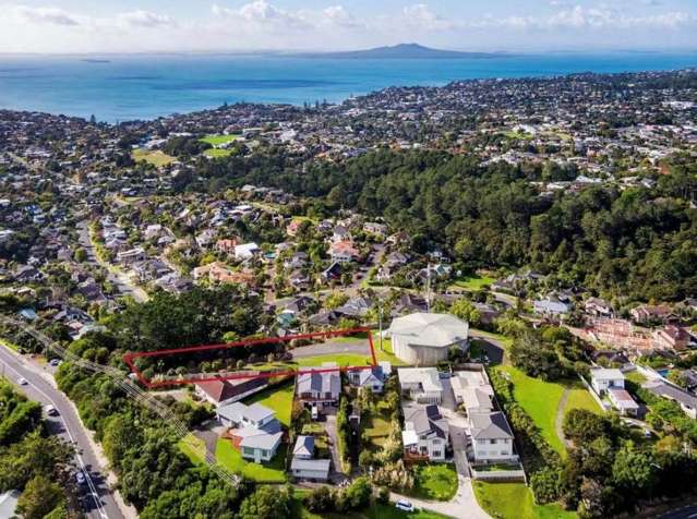 PRIME DEVELOPMENT LAND IN MURRAYS BAY