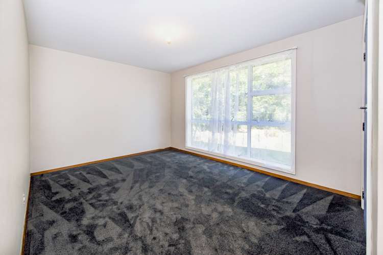 91 West Coast Road Sheffield_10