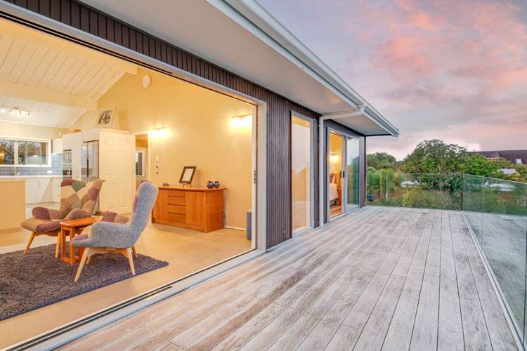 35 Roberts Road Matakatia_5