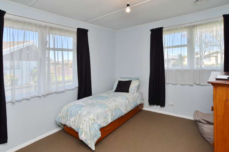 7 Tie Place Wigram_12